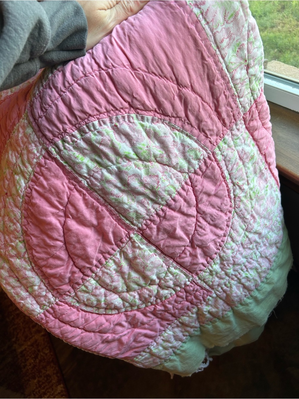 Pink Floral vintage handmade  Quilt - Home Bedding